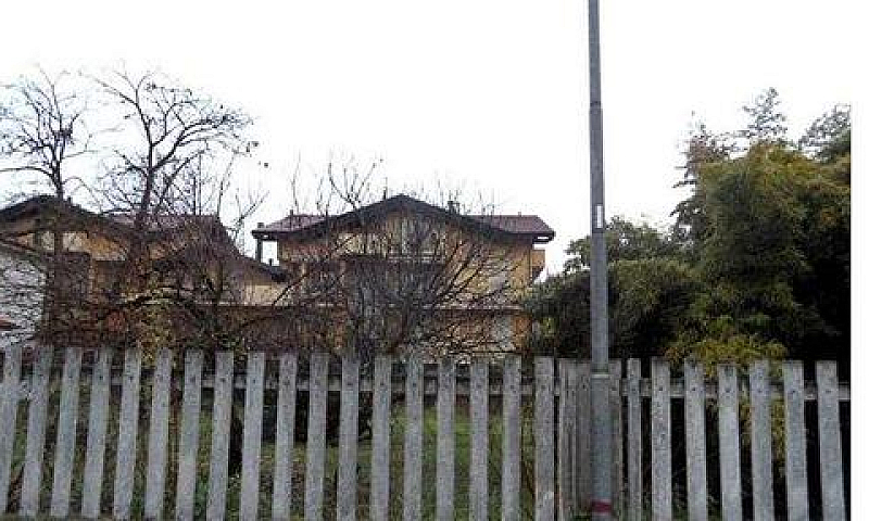 Bilocale A Pozzuolo ...