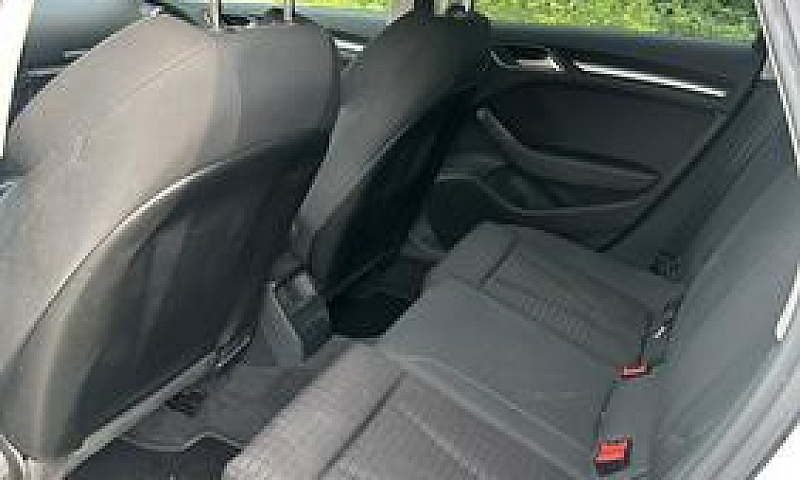 Audi A3 Sportback...