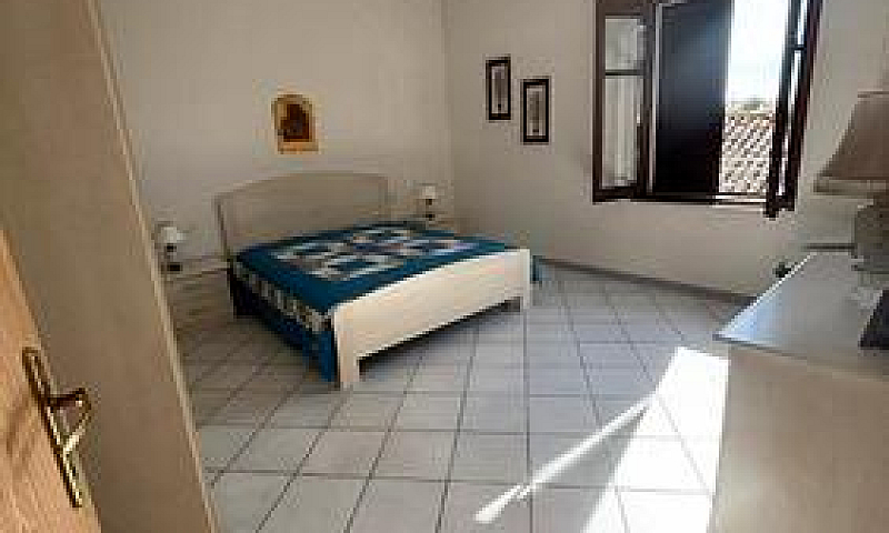 Casa Indipendente Su...