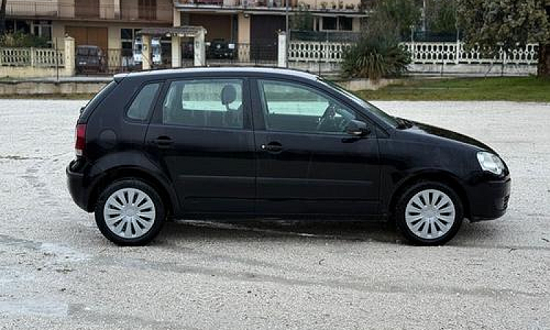 Volkswagen Polo Dies...