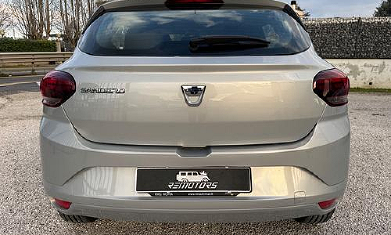 Dacia Sandero Street...
