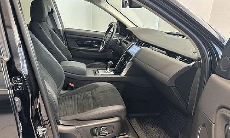 Land Rover Discovery...