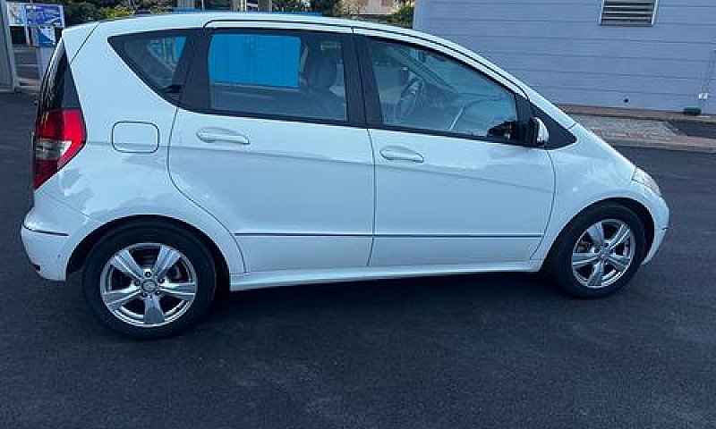 Mercedes-Benz A 180 ...