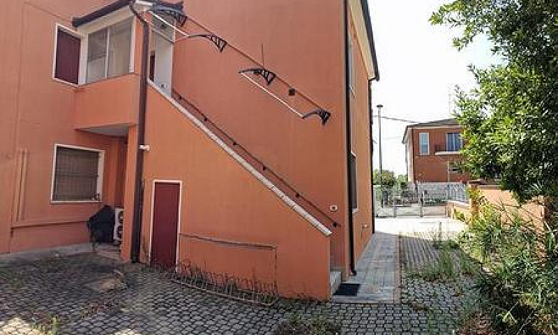 Appartamento Di Mq 1...