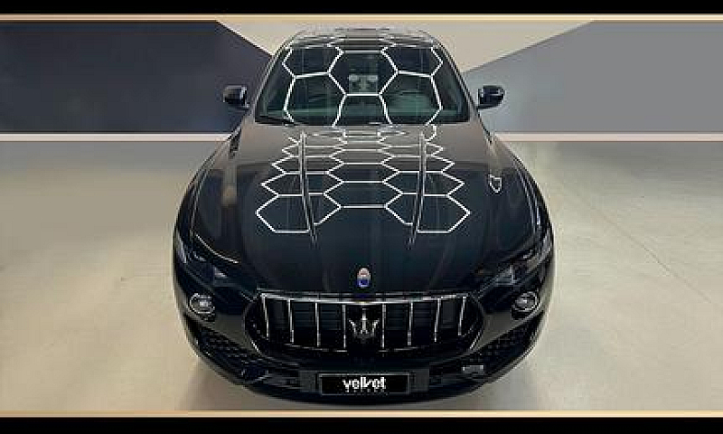 Maserati Levante...