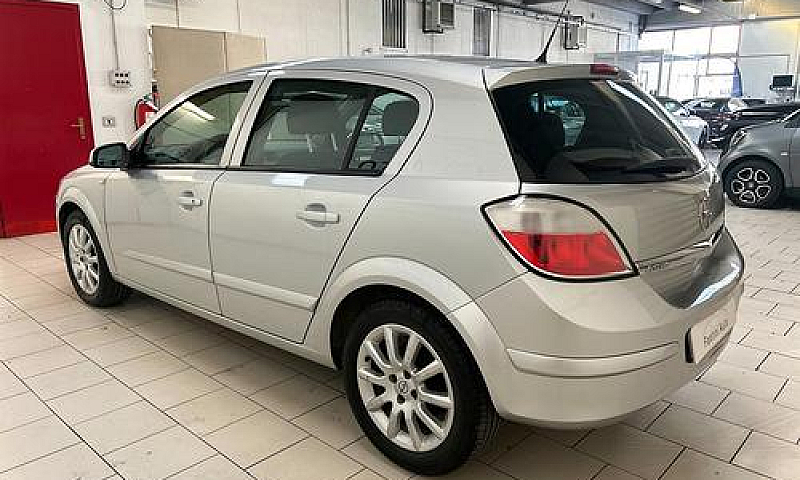 Opel Astra 1.6 77Kw ...