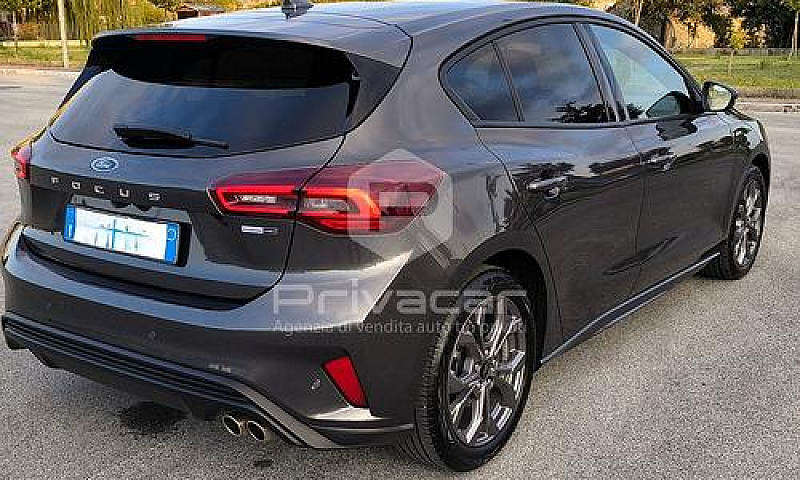 Ford Focus 1.0 Ecobo...
