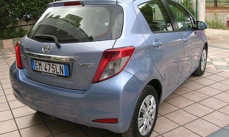 Toyota Yaris 1.4 D-4...