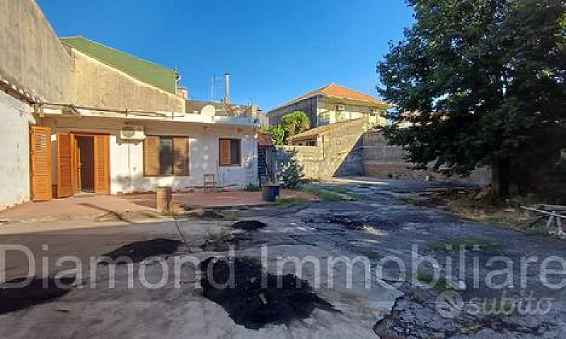 Casa Singola Con Cor...