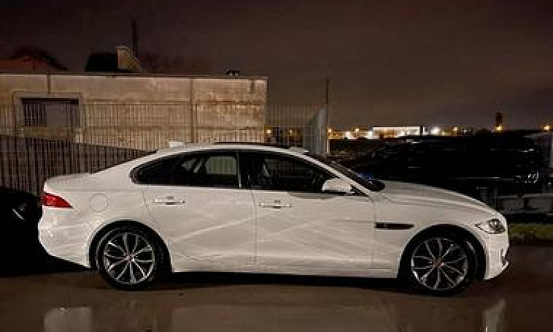 Jaguar Xf 3.0, 300Cv...
