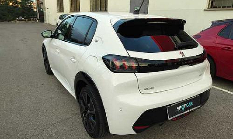 Peugeot 208 Puretech...