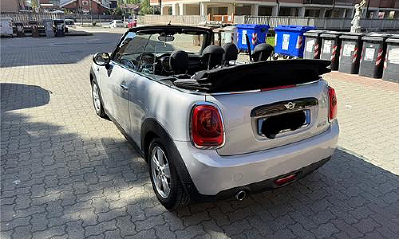 Mini Cooper Cabrio...