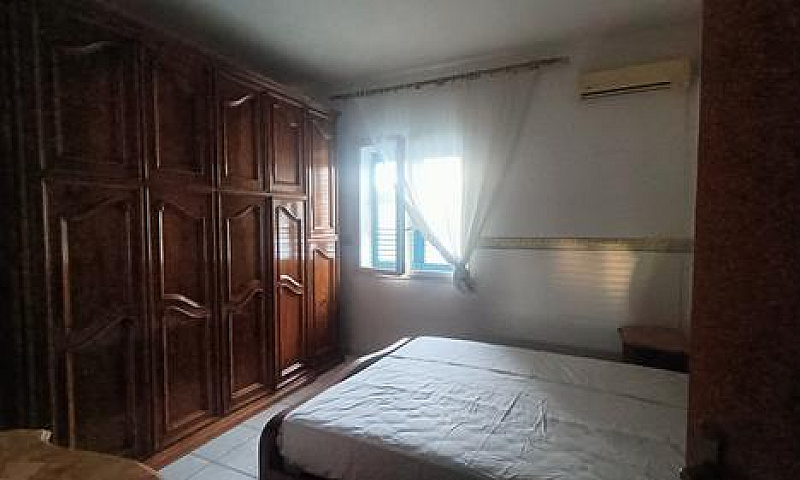 App. 100Mq Acireale ...