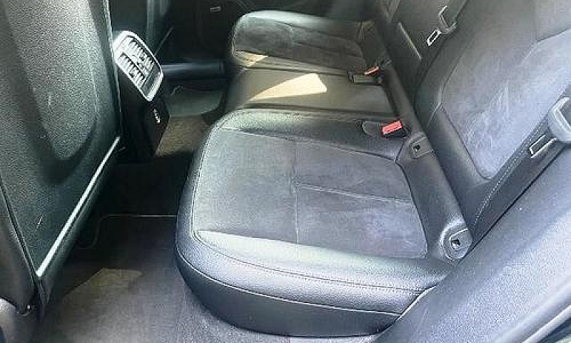 Porsche Macan 3.0 S ...