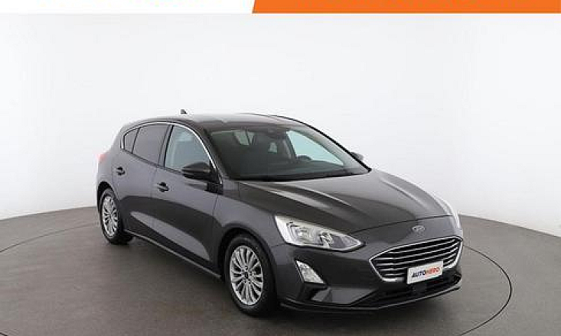Ford Focus Ye75851...