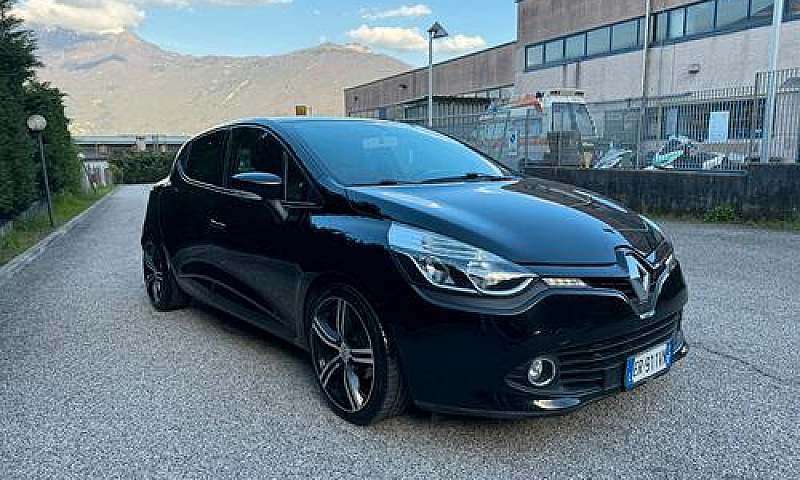 Renault Clio...