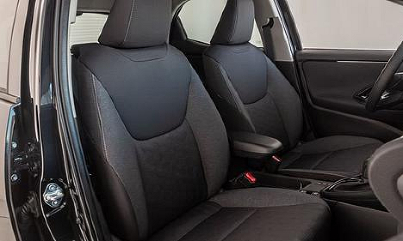 Toyota Yaris 1.5 Hyb...