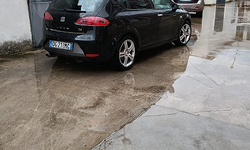 Seat Leon...