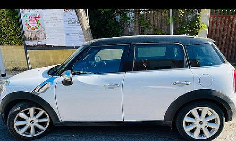 Mini Mini Countryman...