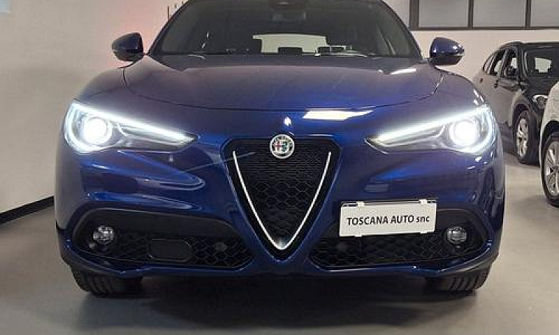 Alfa Stelvio 2.2 Tur...