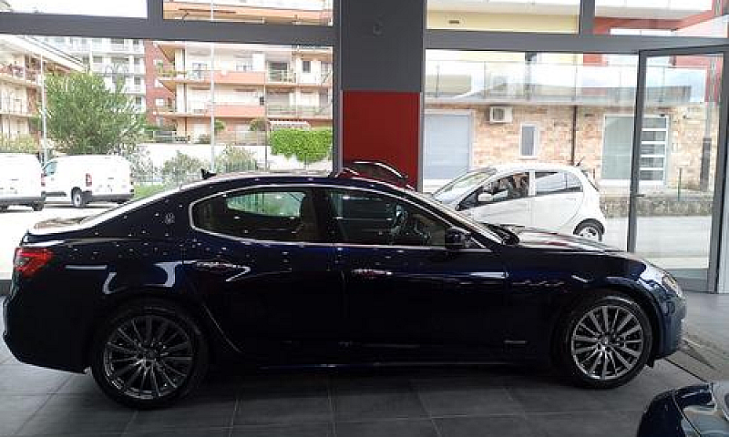 Maserati Ghibli Mase...