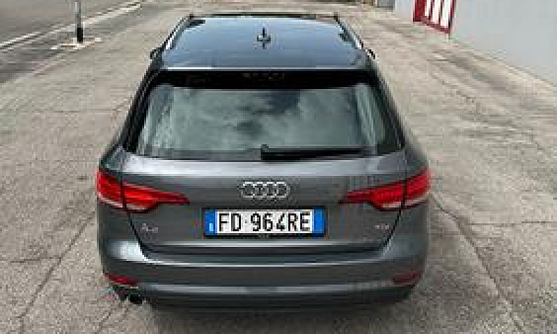Audi A4 5ª Serie - S...