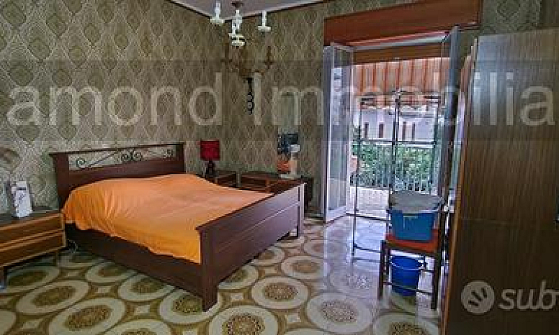 Casa Singola Con Gia...