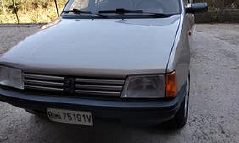Peugeot 205 Gr...