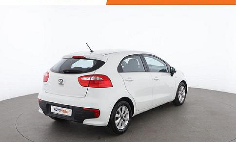 Kia Rio Lu49925...
