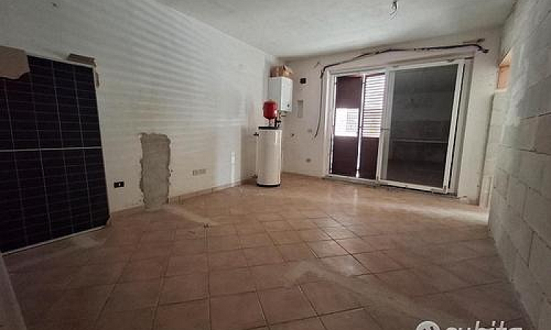 Casa Semindipendente...