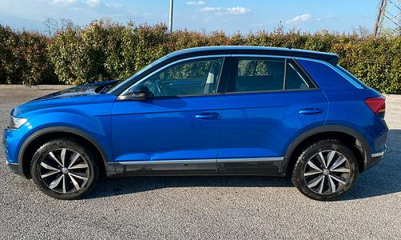 Volkswagen T-Roc 1.0...