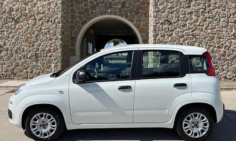 Fiat Panda 1.0 Hybri...