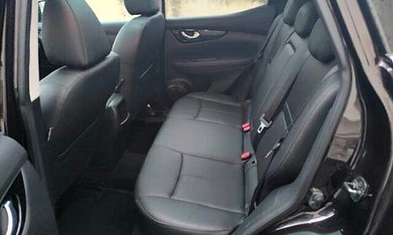 Nissan Qashqai 1.5 D...