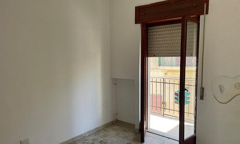 Trivani Più Accessor...
