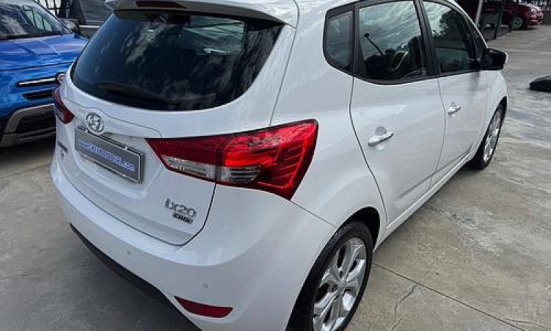 Hyundai Ix20 1.6 Crd...