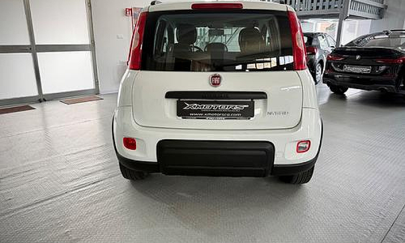 Fiat Panda 1.0 Hybri...