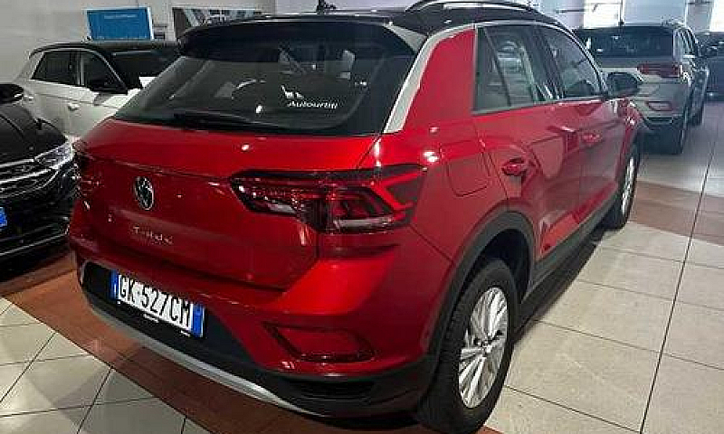 Volkswagen T-Roc 1.0...