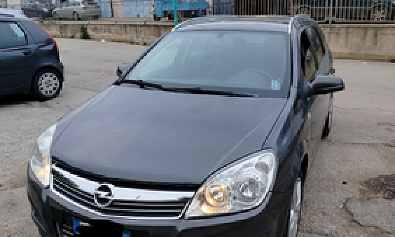 Opel Astra Anno 2009...