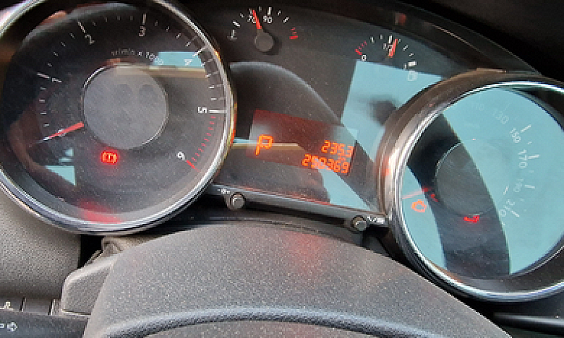 Peugeot 3008 2.0 Hdi...