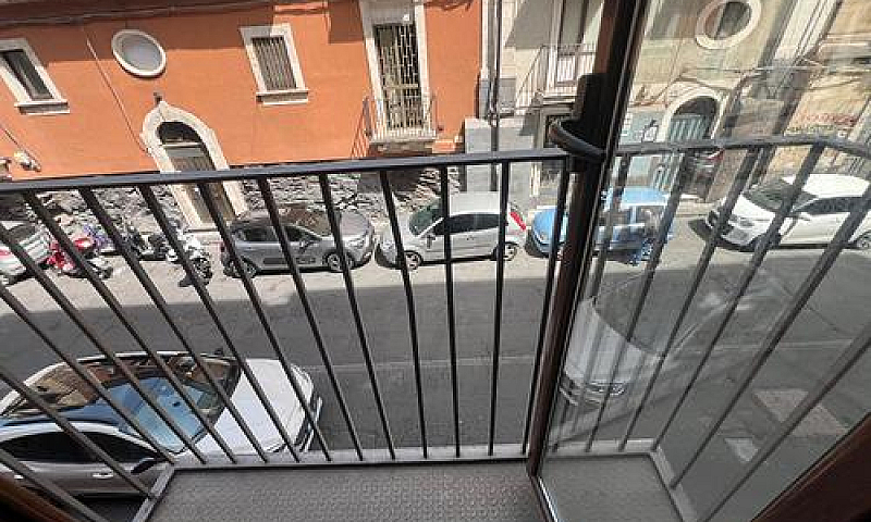 Piazza Teatro Massim...