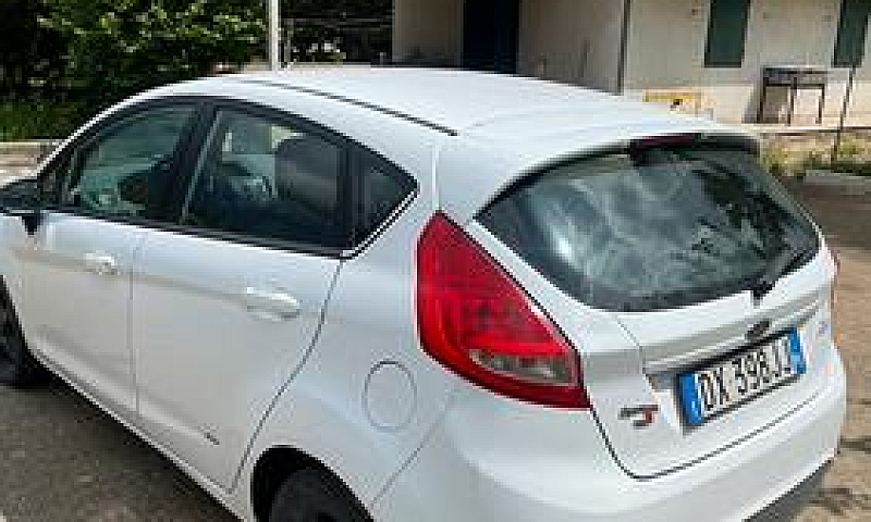 Ford Fiesta...