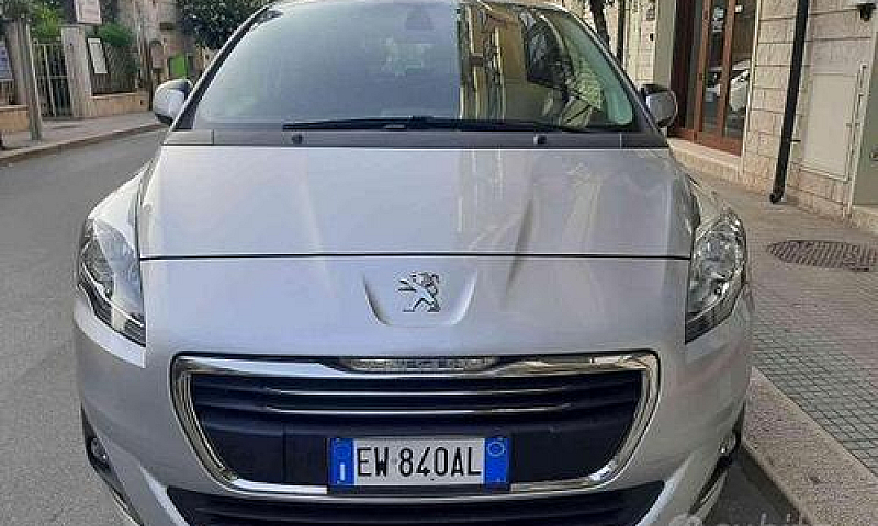 Peugeot 5008 1.6 Hdi...