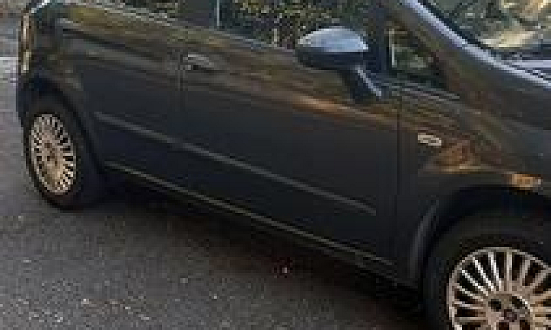 Fiat Grande Punto - ...