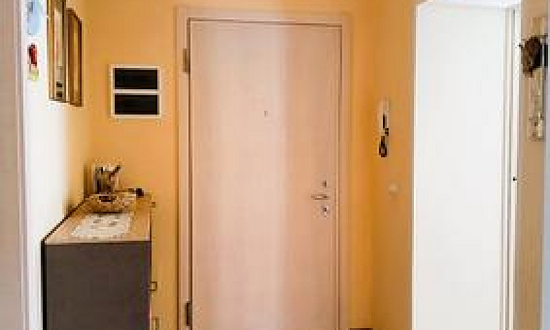 Ampio 2 Stanze Prima...