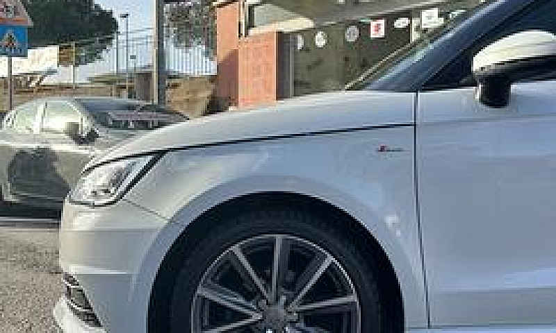 Audi A1 1.4 Tdi Admi...