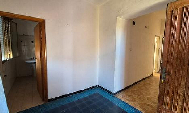 Appartamento Con Gia...