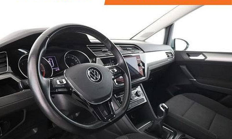 Volkswagen Touran Ar...