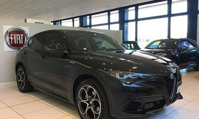 Alfa Romeo Stelvio 2...