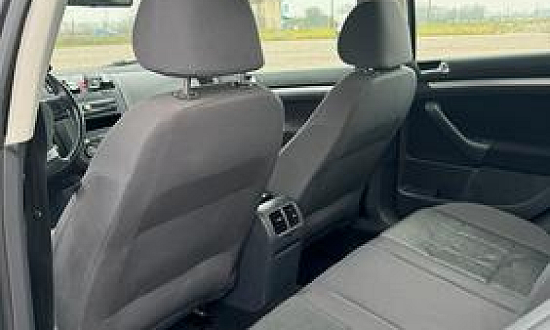 Golf 5...