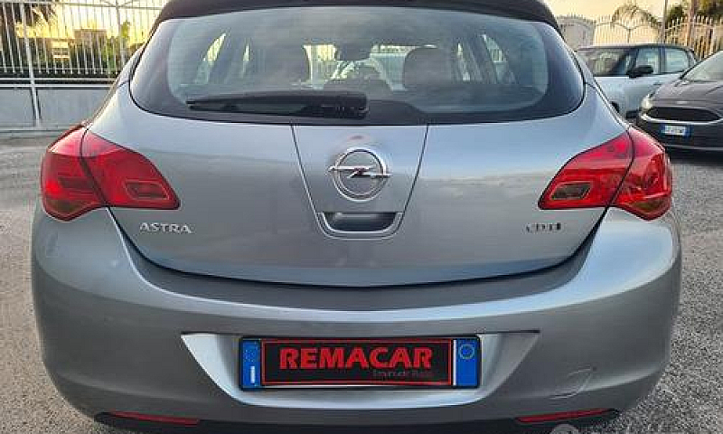 Opel Astra 1.7 Tdi R...
